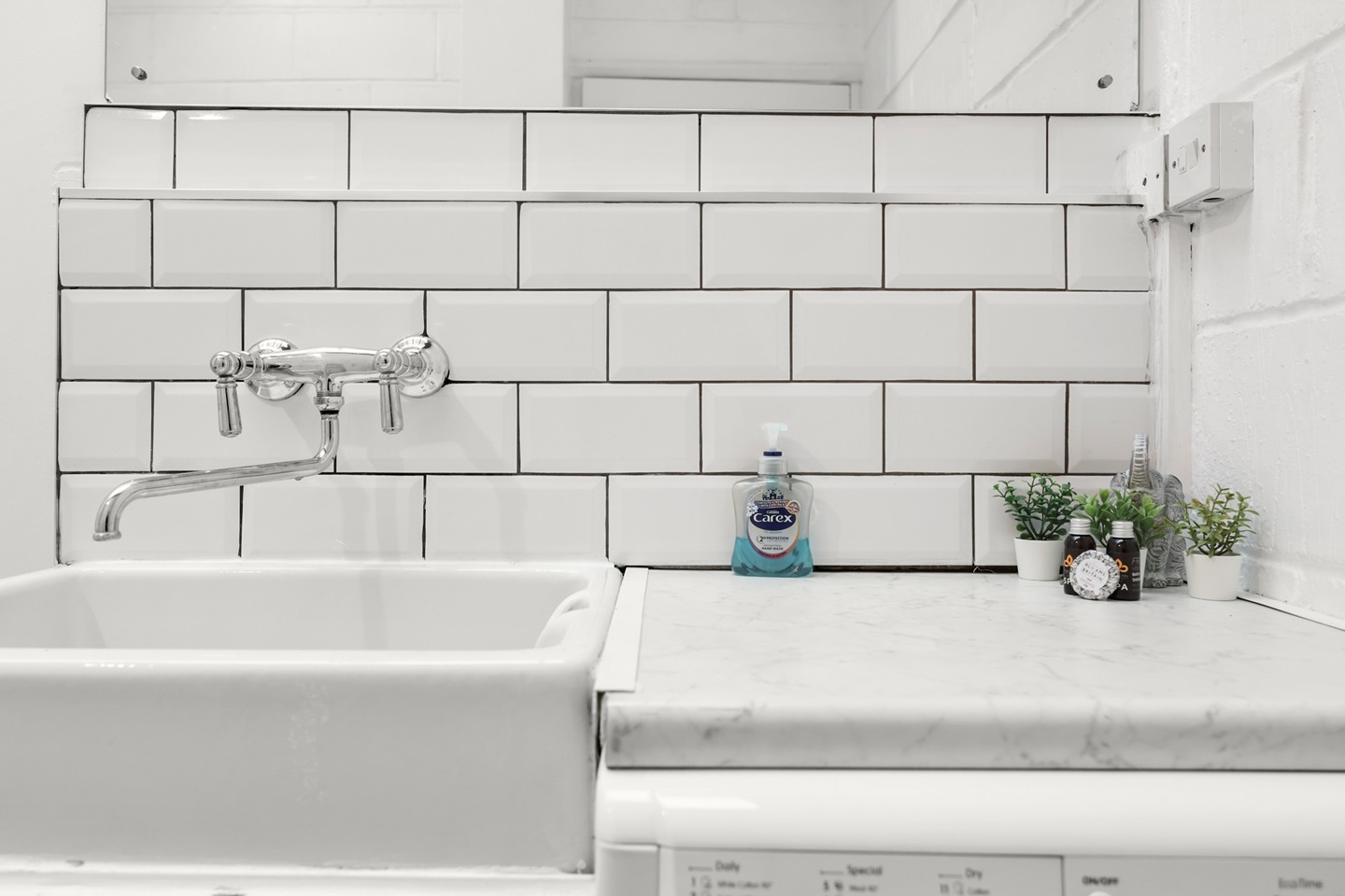 Additional image 2 of 3 Bed Flat, Bevenden Street, N1, N1 7GU