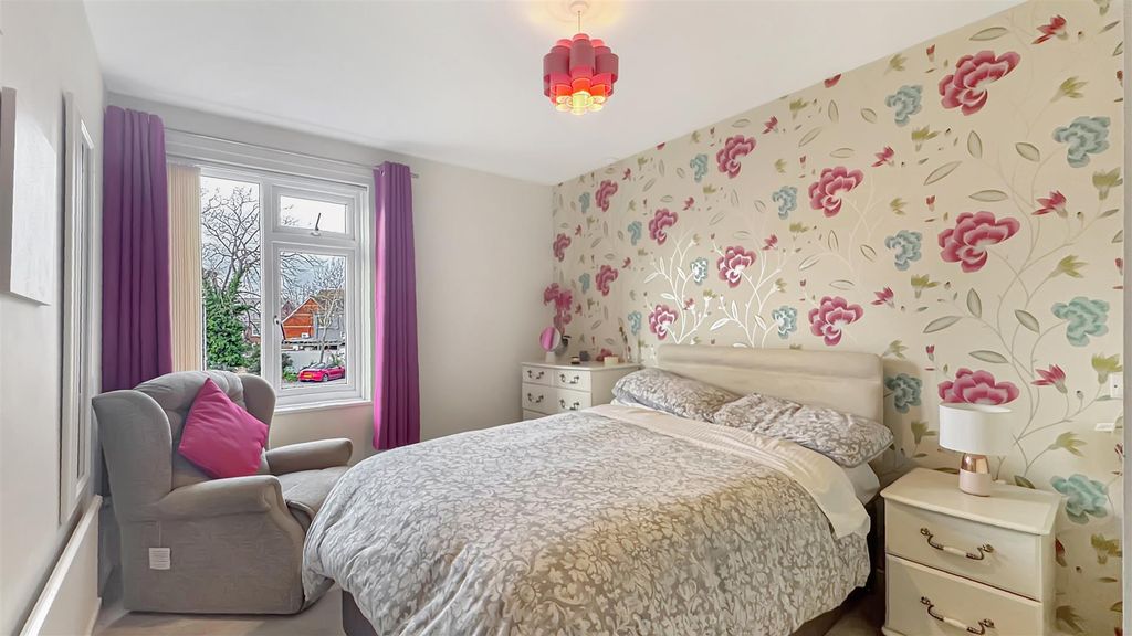 Additional image 6 of 1 bed flat for saleMount Pleasant Road, Poole BH15