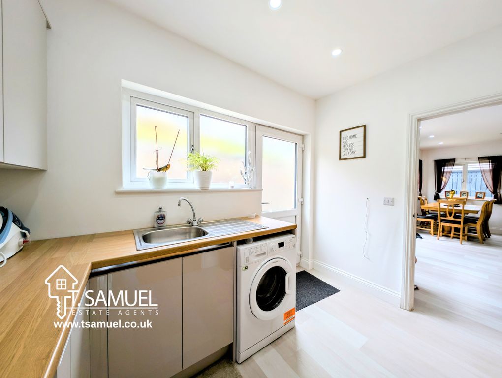 Additional image 15 of 5 bed detached house for saleGolwg Y Mynydd, Llanwonno Road, Mountain Ash CF45