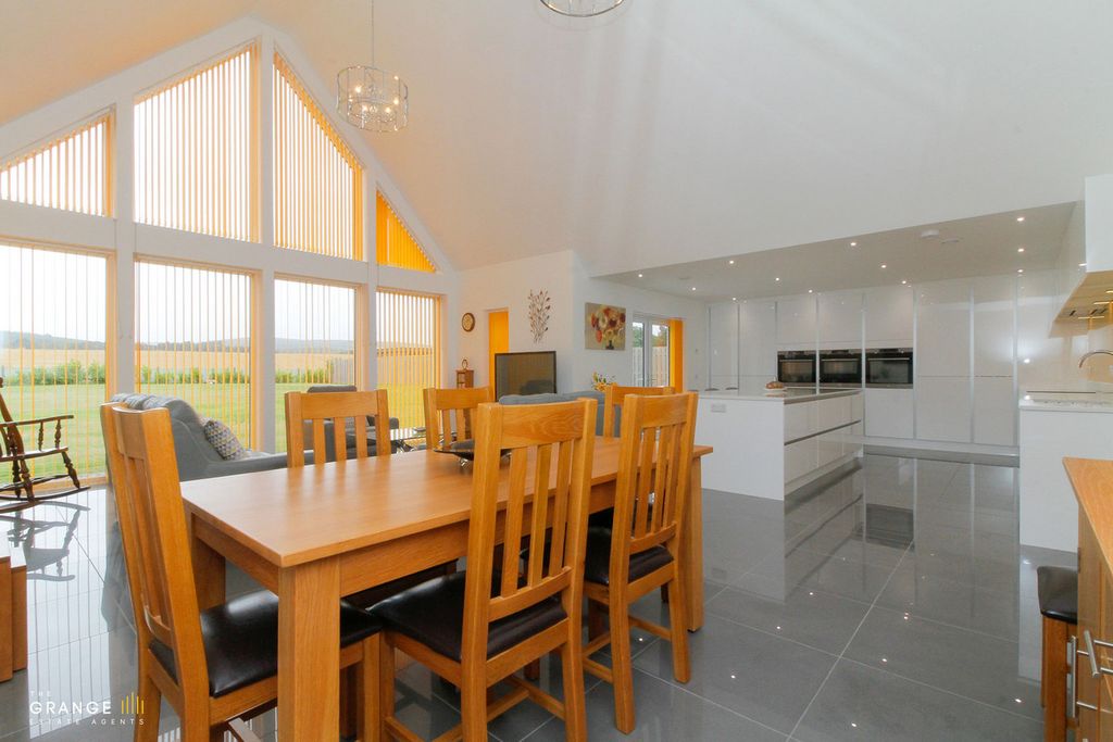 Additional image 17 of 4 bed detached bungalow for saleLithe Lochan, Elgin IV30