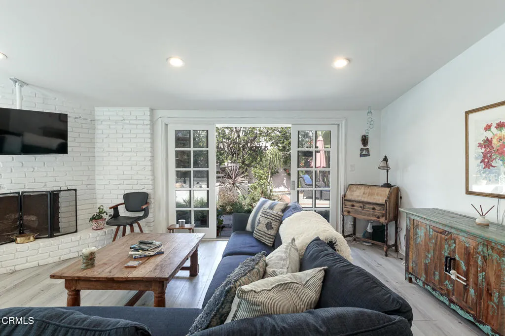 Additional image 7 of 1089 Belfast Lane, Ventura, CA 93001