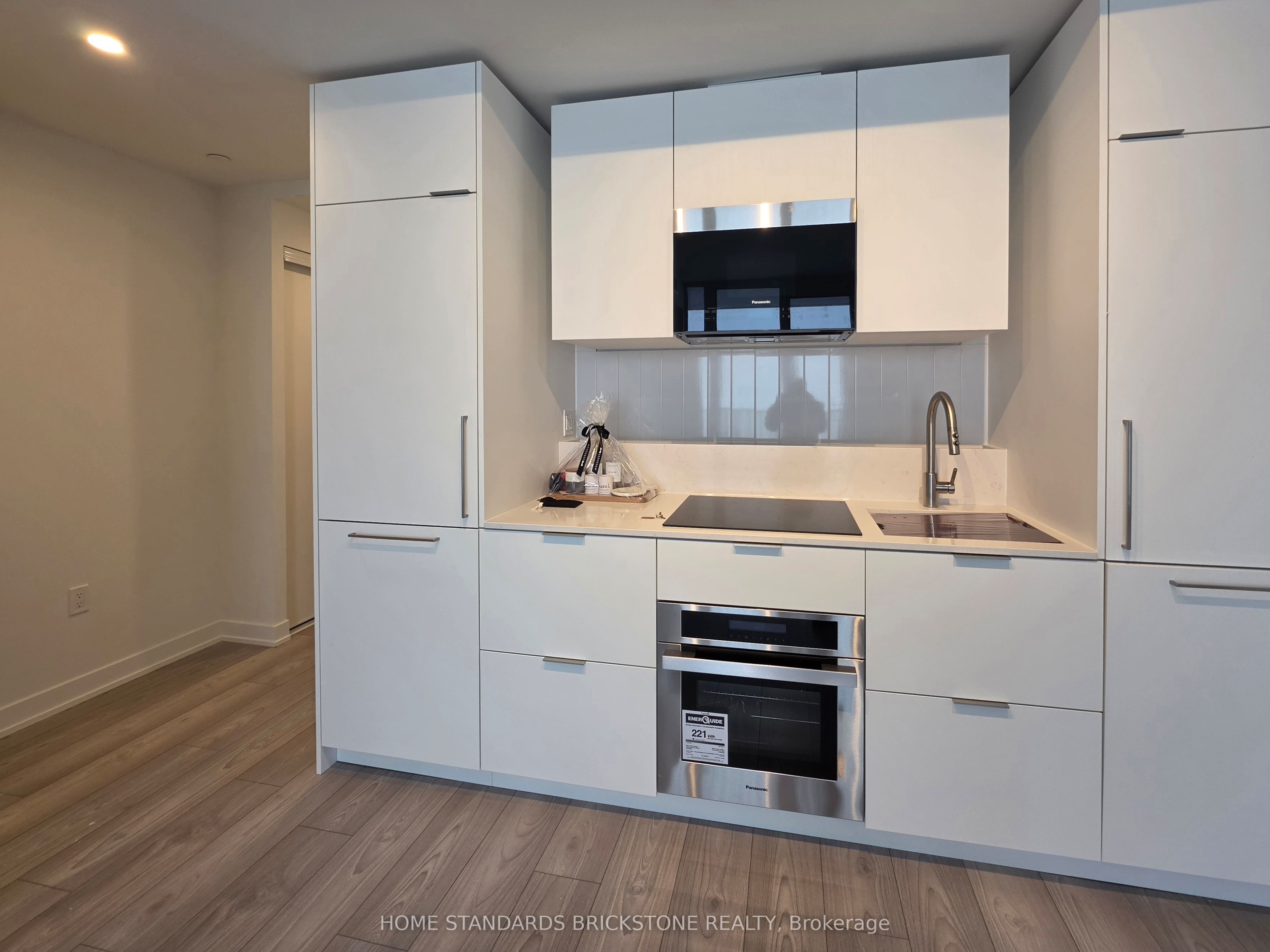 Additional image 5 of 2313-1 Fairview Drive E, Mississauga, ON, L5A 0B4