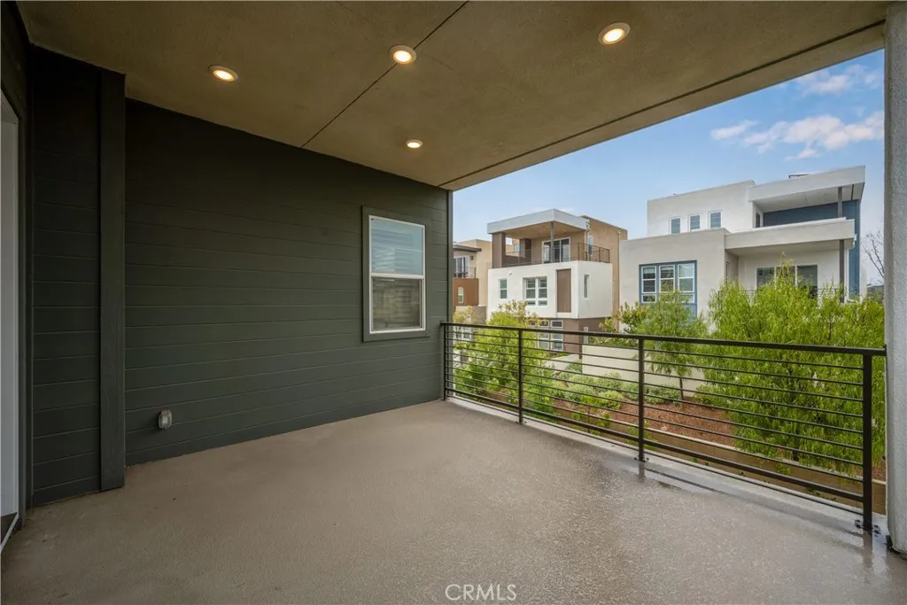 Additional image 91 of 229 Chorus, Irvine, CA 92618