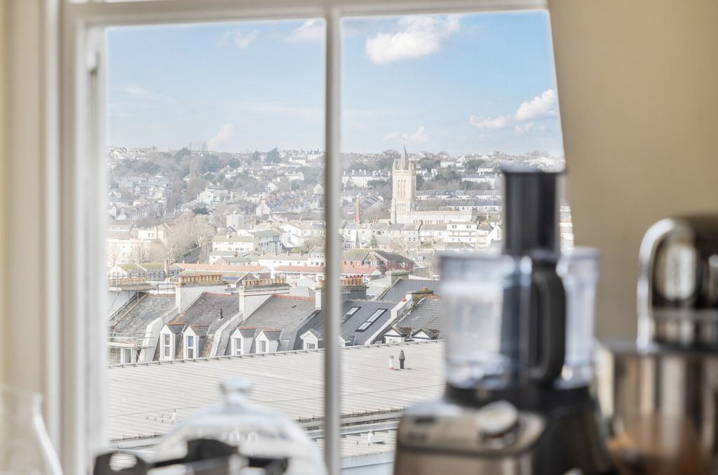 Additional image 14 of 3 bed flat for saleElliot Street, Plymouth, Devon PL1