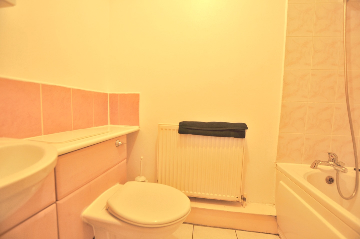 Additional image 3 of 2 Bed Flat, Old Street, EC1V, N1 7GU