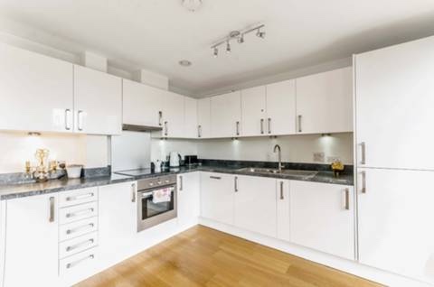 Additional image 2 of 1 Bed Flat, Goswell Road, EC1V, N1 7GU