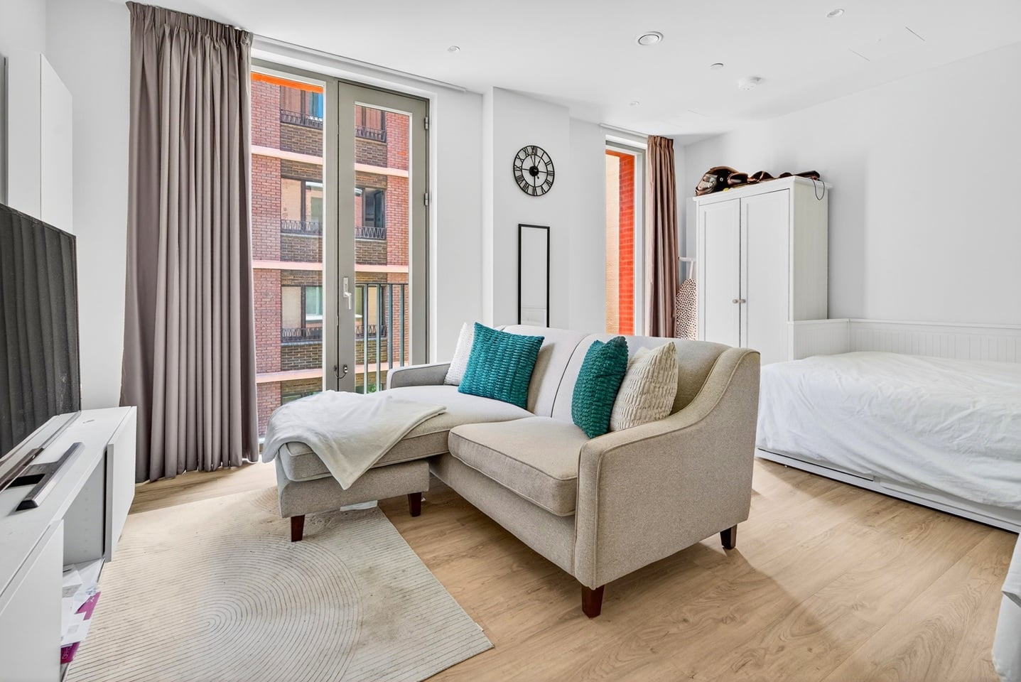 Studio Flat, Cadence Court, N1C, N1 7GU