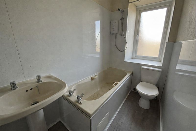 Additional image 3 of 1 bed flat for saleFlat 6, 34 High Street, Campbeltown, Argyll PA28