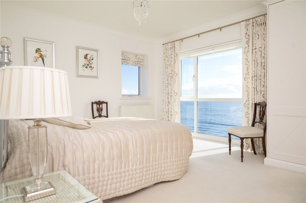Additional image 4 of 3 bed flat for saleChaddesley Glen, Canford Cliffs, Poole, Dorset BH13