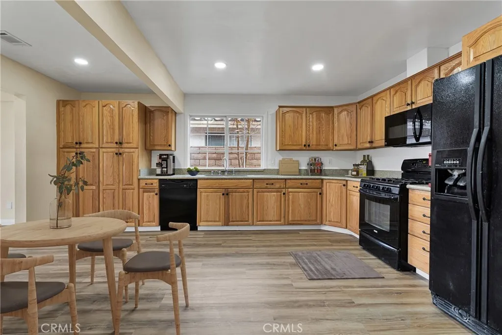 Additional image 7 of 12802 Rain Shadow Road, Victorville, CA 92395