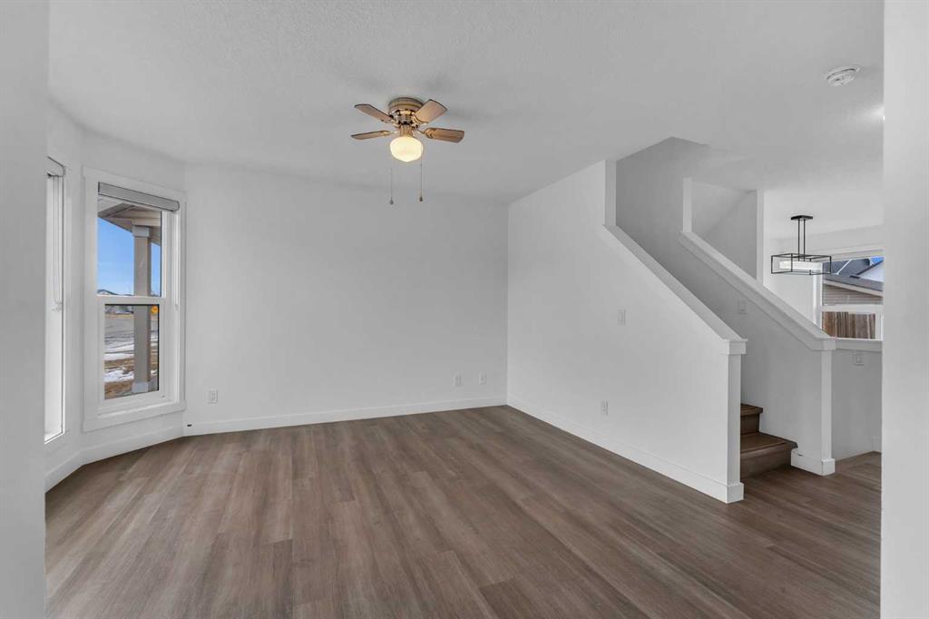 Additional image 5 of 429 Taradale Drive NE, Calgary, AB, T3J 3X2