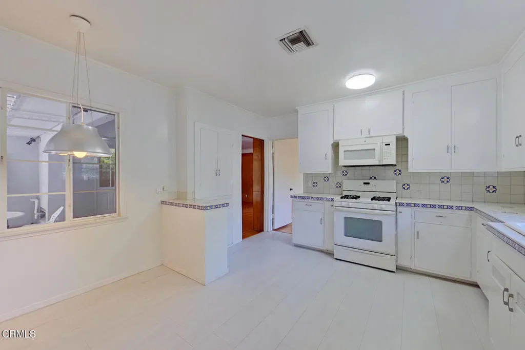 Additional image 17 of 1462 Glengarry Road, Pasadena, CA 91105