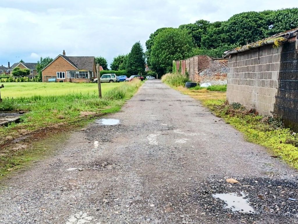 Additional image 6 of Land for saleLand And Barn At Hall Farm, New Road, Holme-On-Spalding-Moor, York YO43
