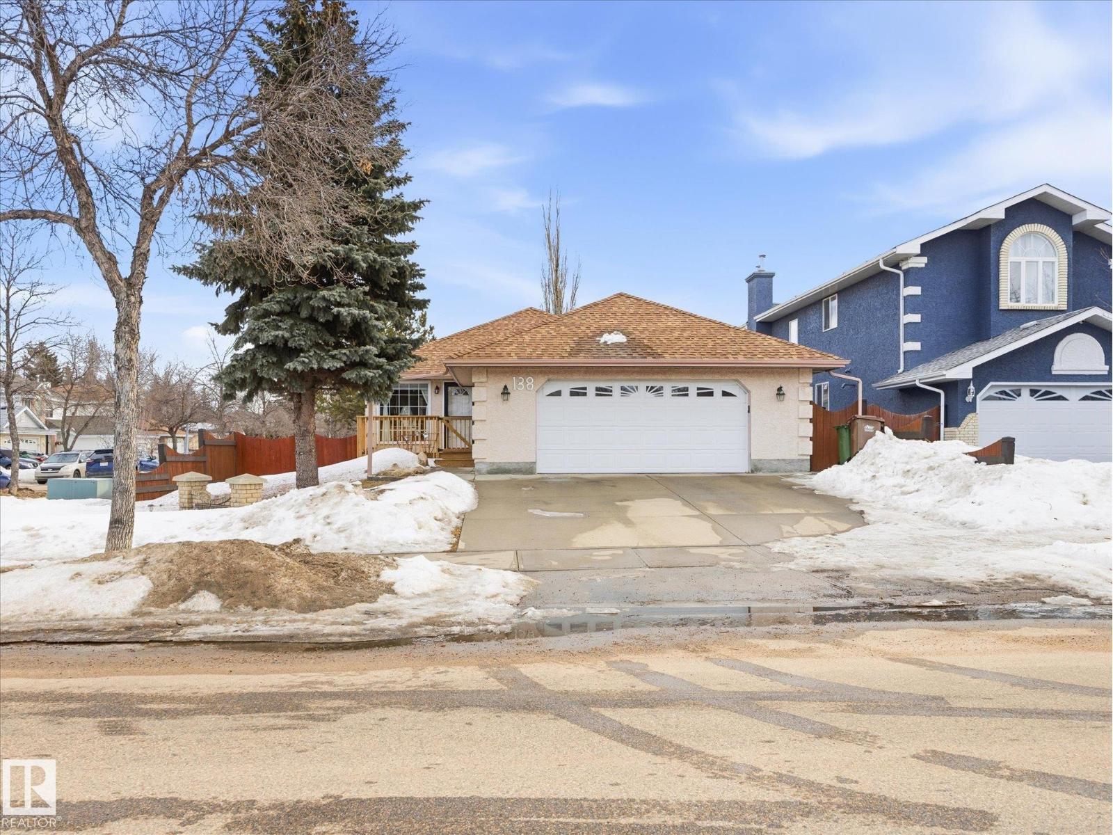 138 Deer Ridge Drive, St. Albert, AB, T8N6G7