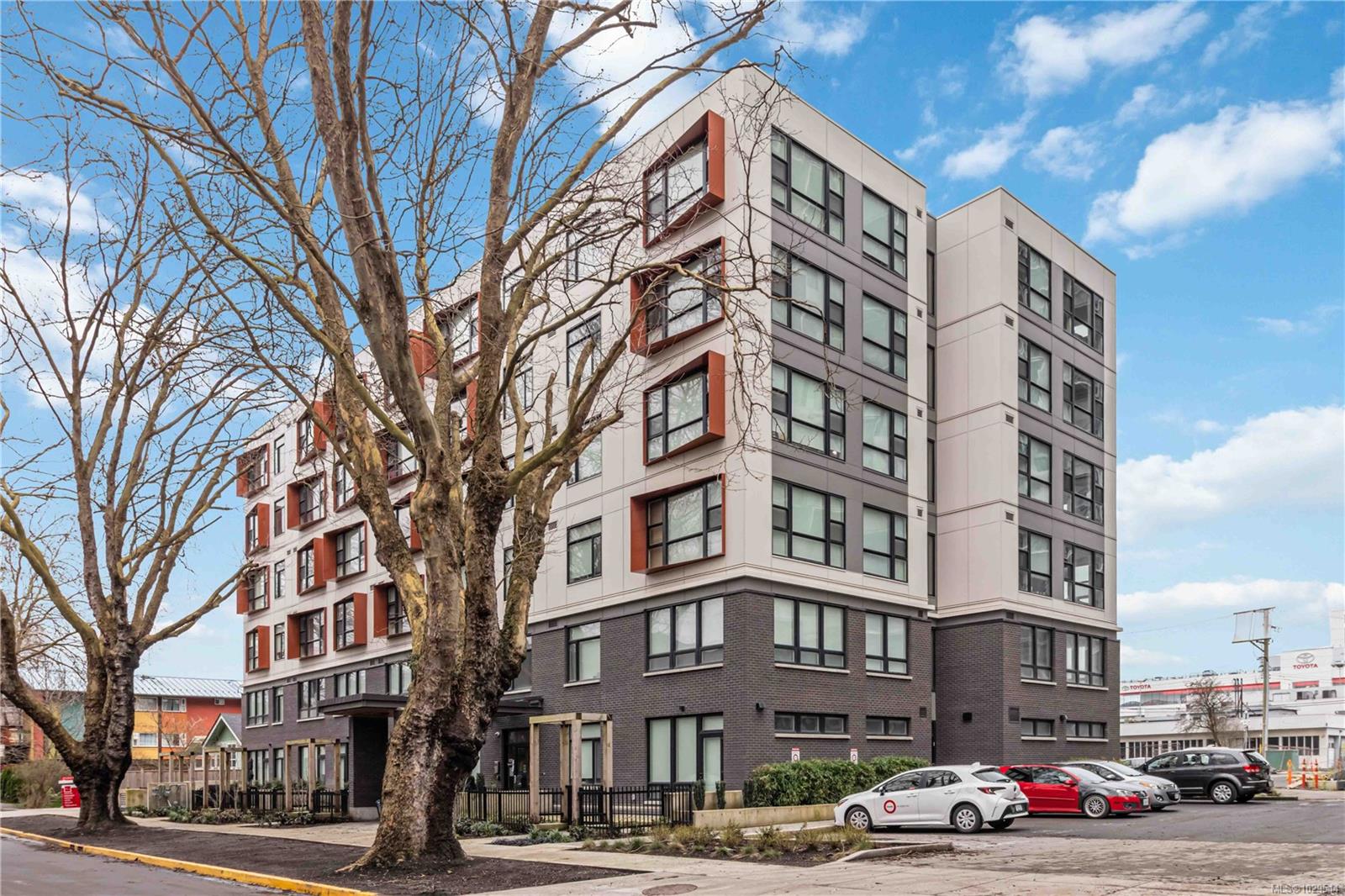 202-629 Speed Avenue, Victoria, BC, V8Z 1A5