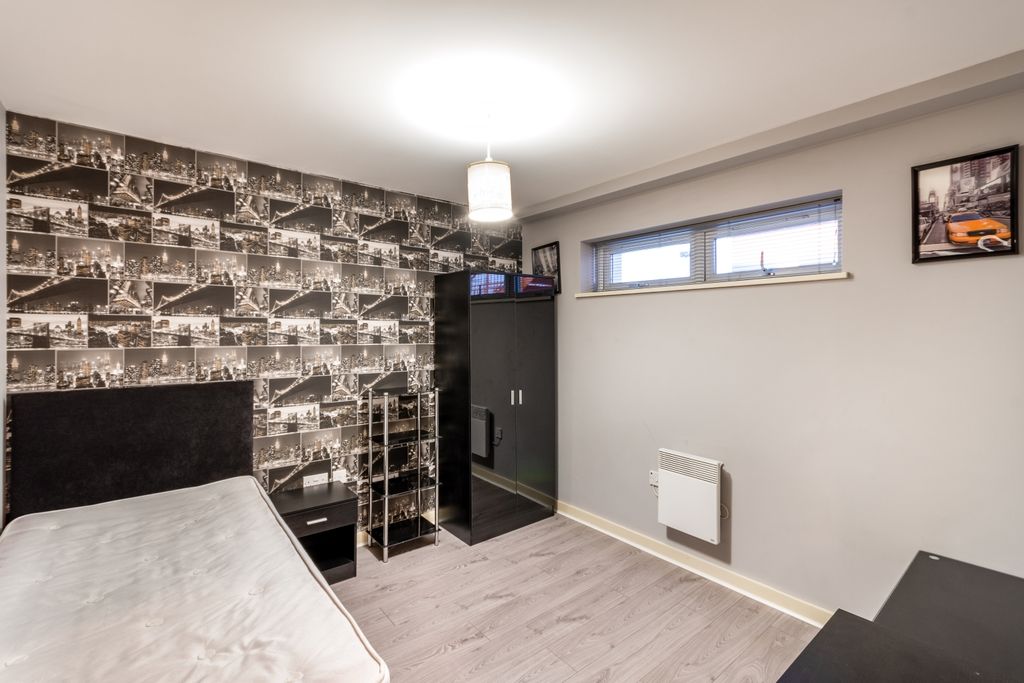 Additional image 6 of 2 bed flat for saleApartment 100 Linea, Dunstall Street, Scunthorpe DN15
