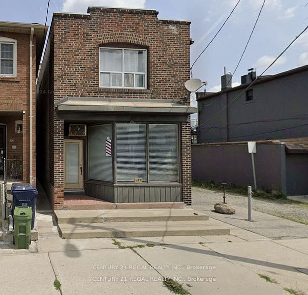 577 Vaughan Road, Toronto, ON, M6C 2R4