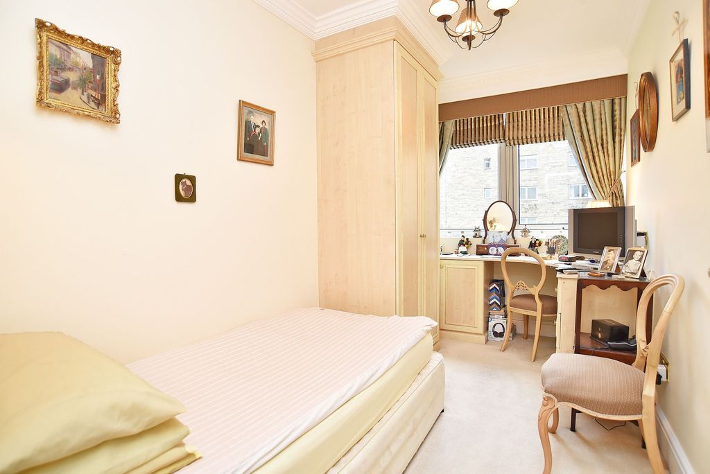Additional image 13 of 3 bed flat for saleBeech Grove, Harrogate HG2