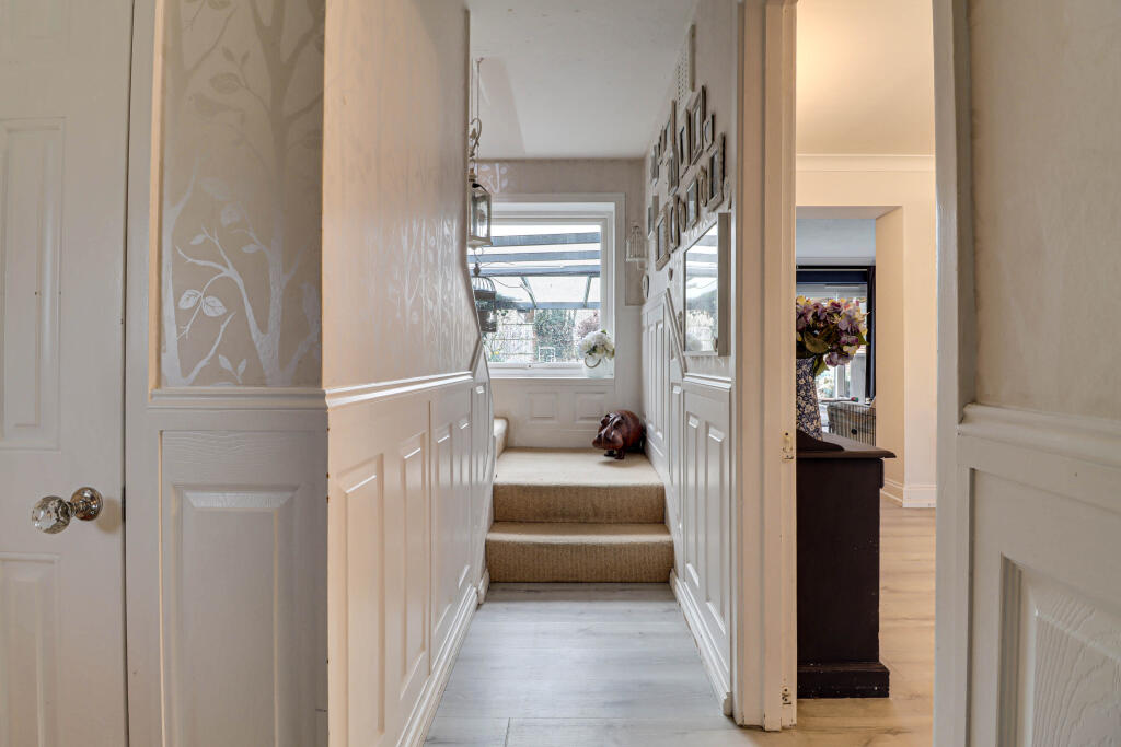 Additional image 18 of Meadowcroft, St. Albans, Hertfordshire, AL1