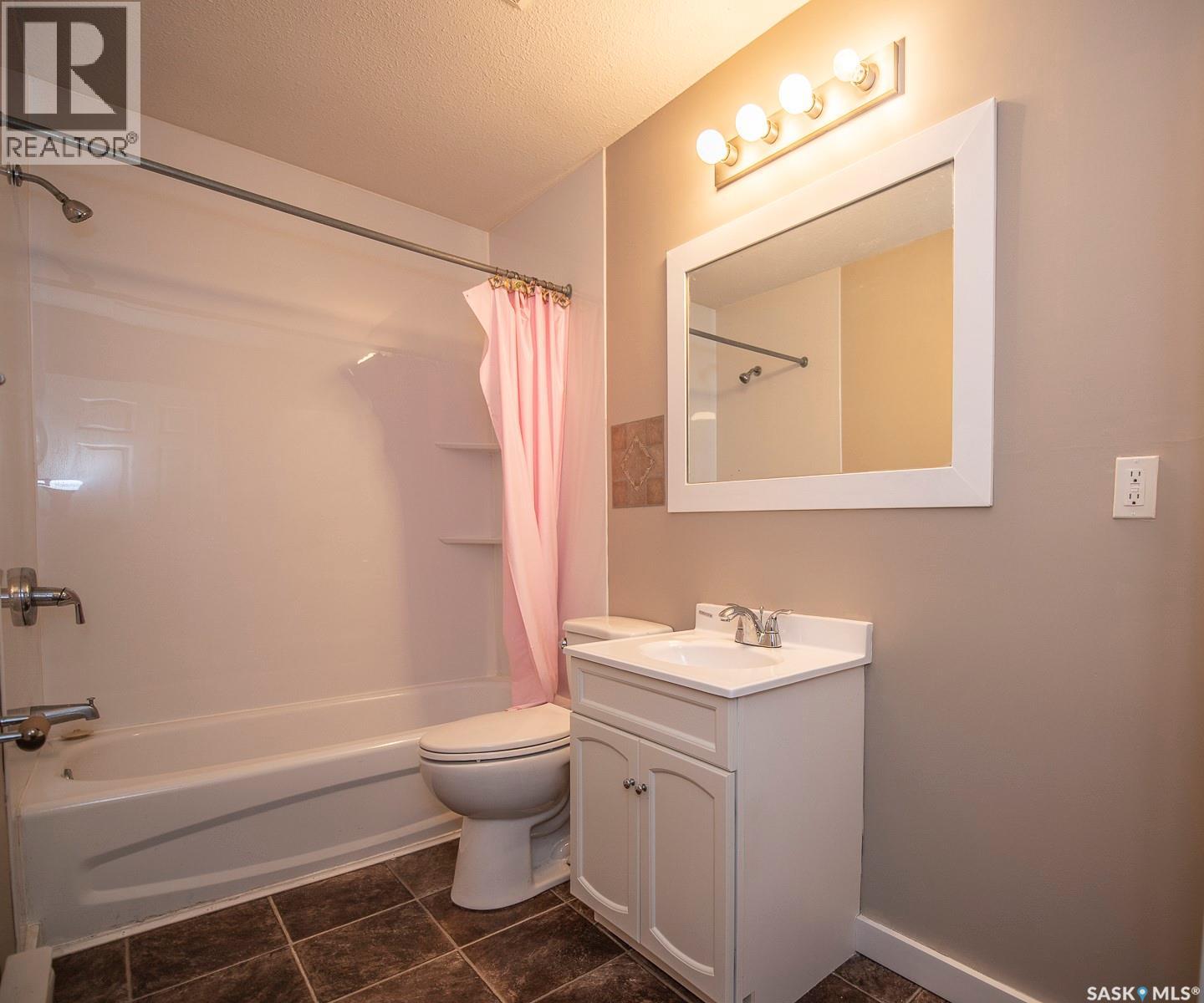 Additional image 3 of 2023 Ottawa Street, Regina, SK, S4P1P9