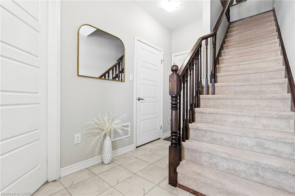 Additional image 6 of 585 Goldenrod Lane, Kitchener, ON, N2R 0L7