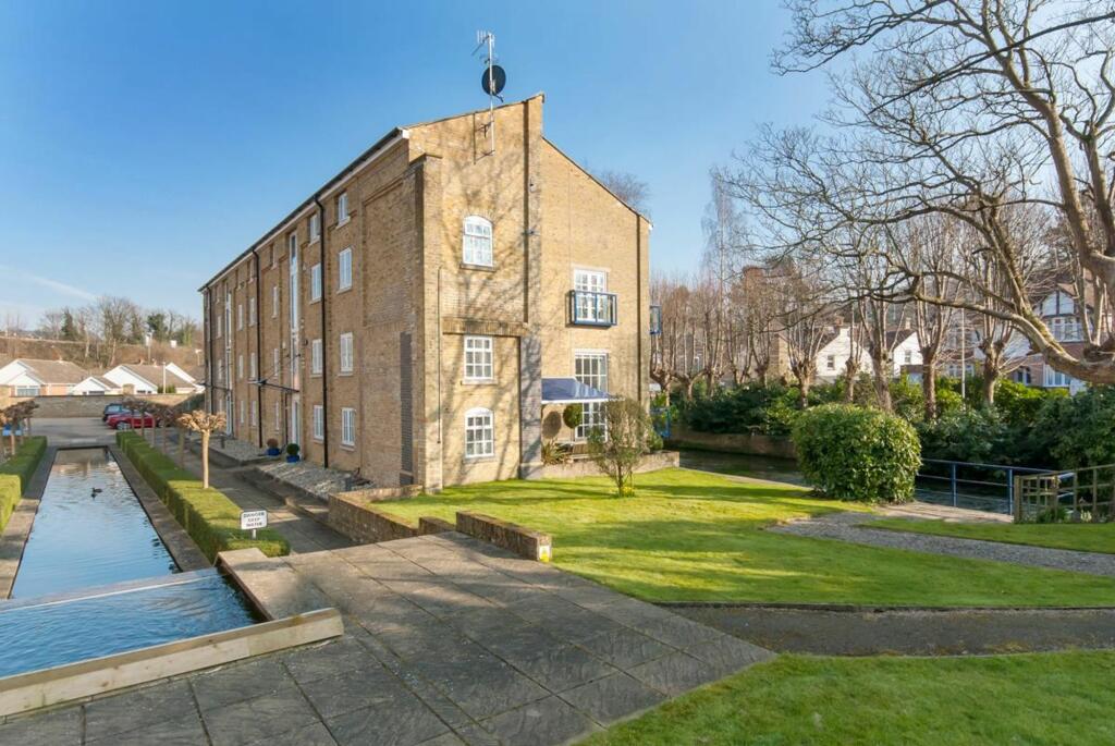 Additional image 12 of Mill Race, River, CT17