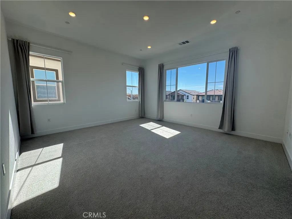 Additional image 39 of 114 Pansy, Irvine, CA 92618