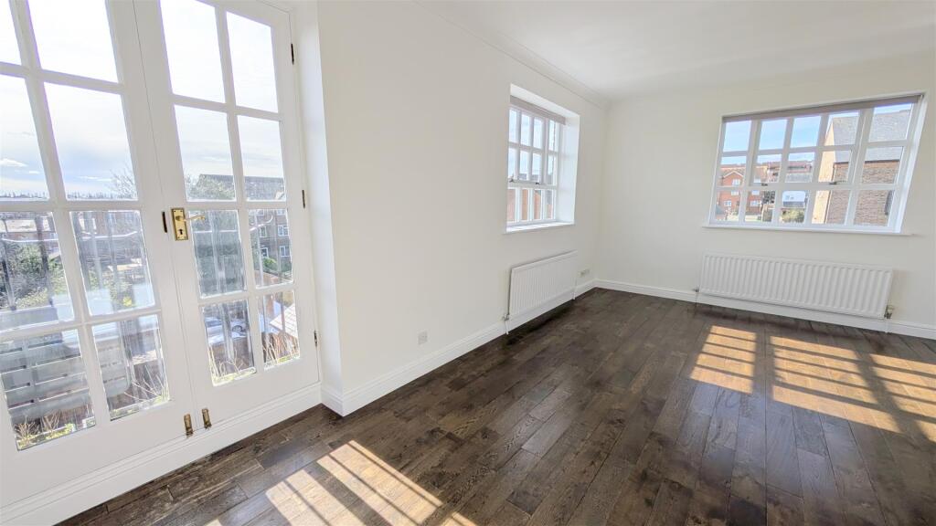 Additional image 4 of Milliners Court, Lattimore Road, St Albans, Hertfordshire