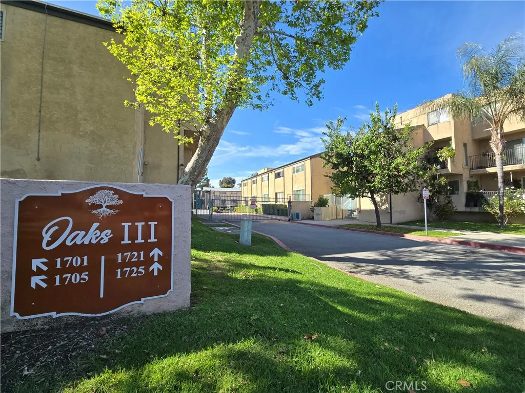 Additional image 2 of 1721 Neil Armstrong St Unit 202, Montebello, CA 90640