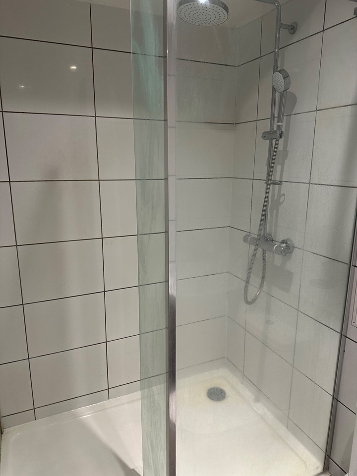 Additional image 12 of 1 Bed Flat, Hampton House, SW8, N1 7GU