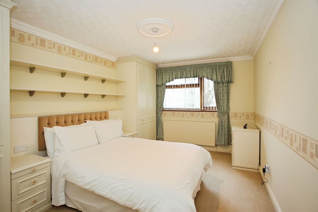 Additional image 17 of 4 bed detached house for saleBronheulwen, Porth CF39