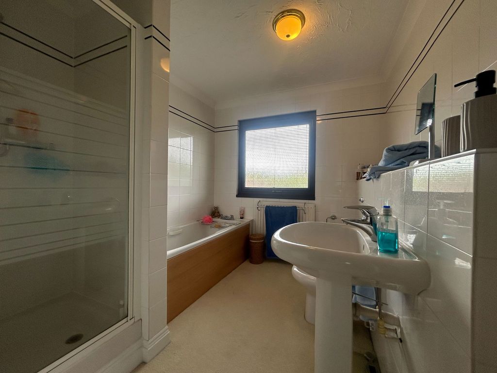 Additional image 5 of 4 bed detached house for saleThorpe Meadows, Peterborough PE3