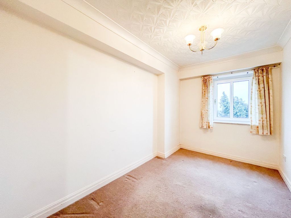 Additional image 11 of 2 bed flat for saleStow Park Circle, Evergreen NP20