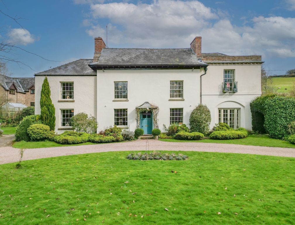 6 bed detached house for saleWelsh Newton, Monmouth NP25