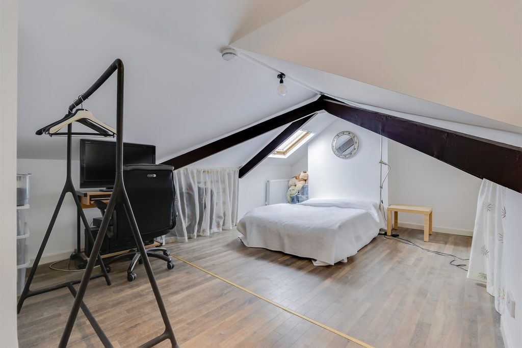 Additional image 31 of 7 bed semi-detached house for saleBeach Lane, Penarth CF64