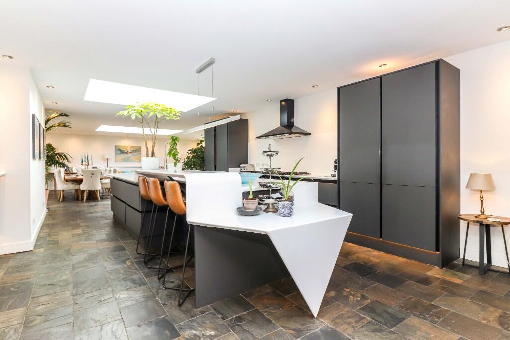 Additional image 21 of Verulam Road, St. Albans, Hertfordshire, AL3