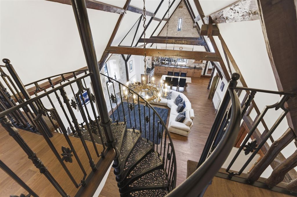 Additional image 15 of 3 bed flat for saleThe Old Grammar School, Church Street, Cowbridge CF71