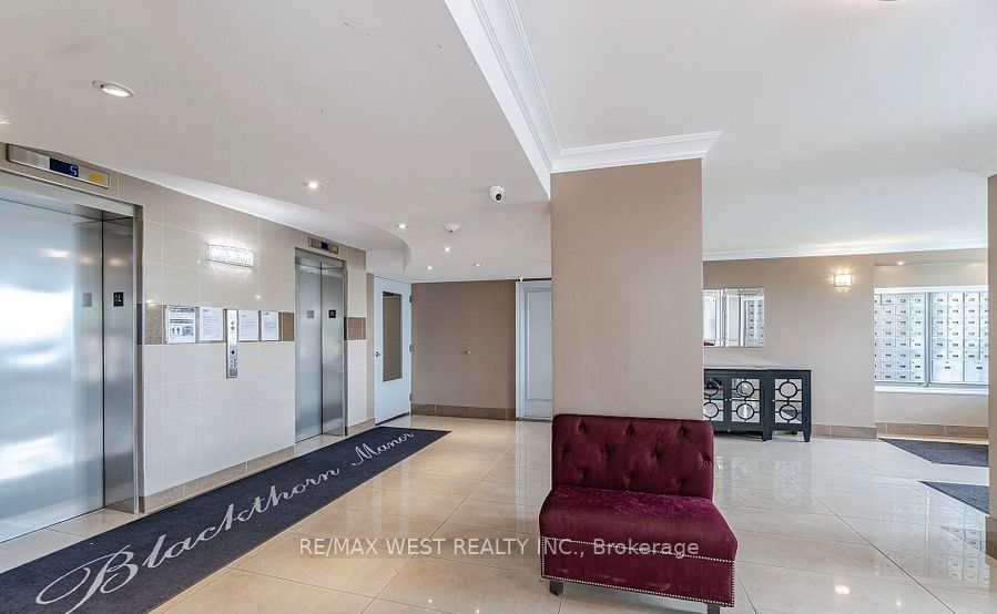 Additional image 2 of 1005-541 Blackthorn Avenue, Toronto, ON, M6M 5A6