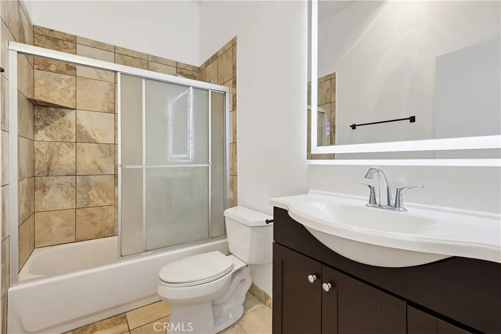 Additional image 15 of 8328 Regents Road Unit 1F, San Diego, CA 92122