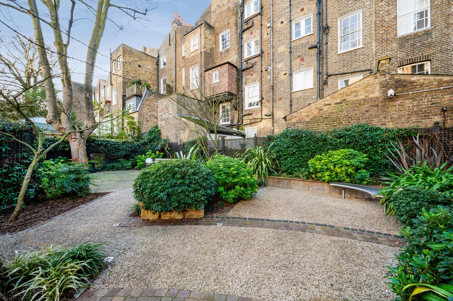 Additional image 14 of 2 Bed Flat, Kings Road, SW3, N1 7GU