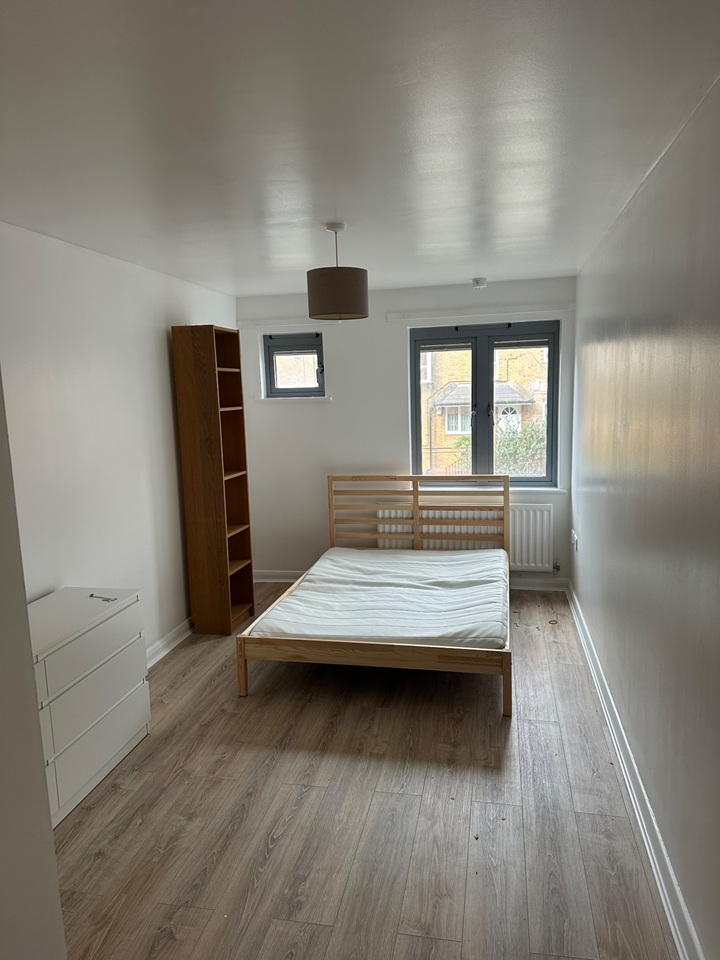 Additional image 7 of 1 Bed Flat, Hampton House, SW8, N1 7GU