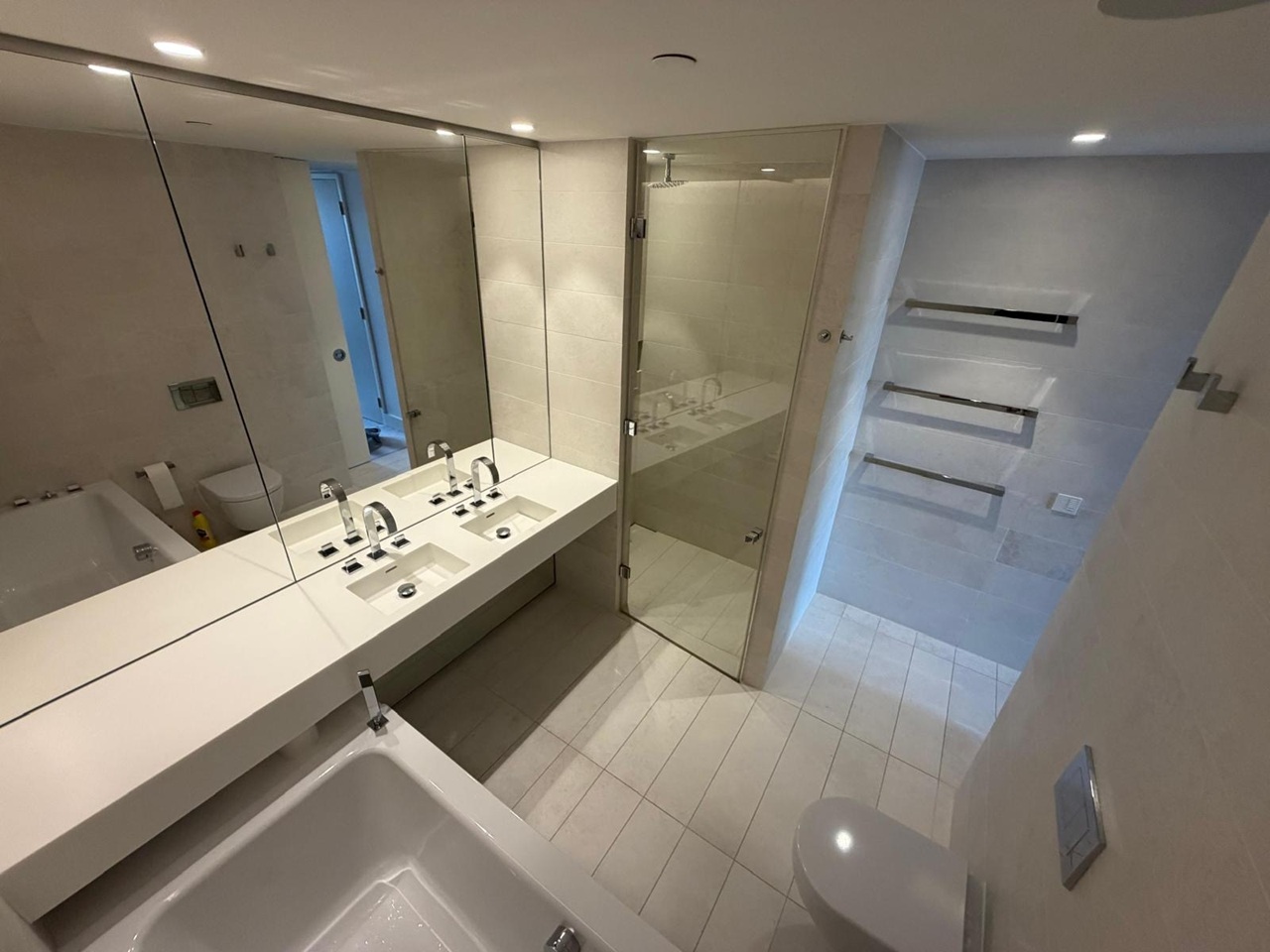 Additional image 9 of 3 Bed Flat, Rathbone Place, W1T, N1 7GU