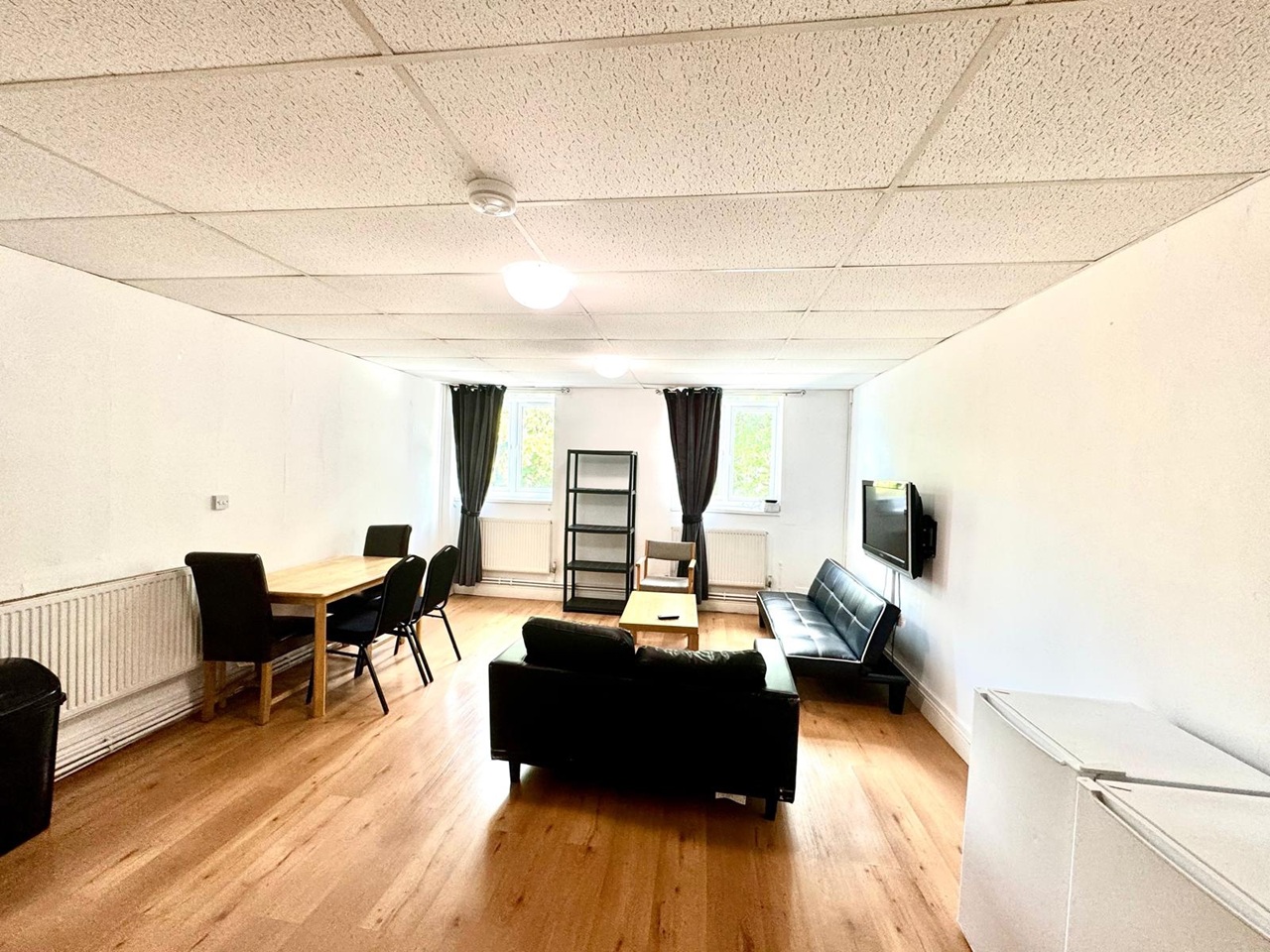 Additional image 8 of 2 Bed Flat, Kember Street, N1, N1 7GU