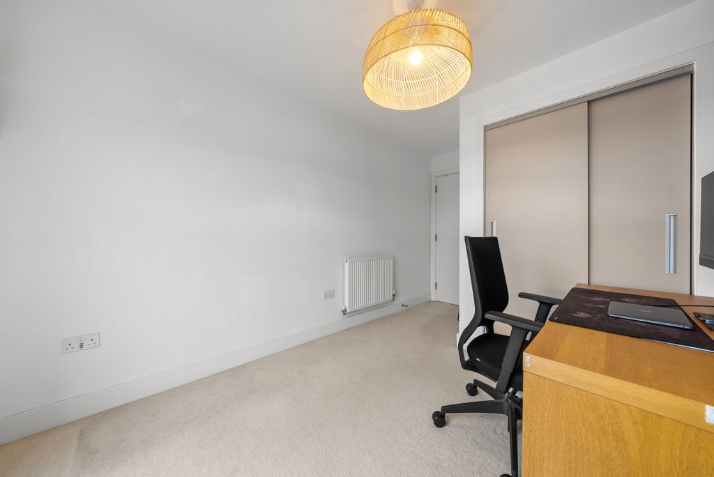 Additional image 14 of 2 bed flat for saleFestival Court, Princes Quay, Glasgow G51