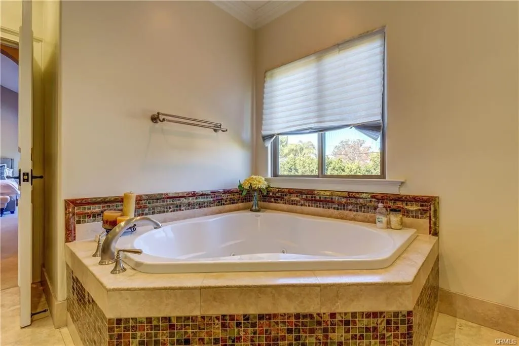 Additional image 45 of 14739 Hesby St, Sherman Oaks, CA 91403