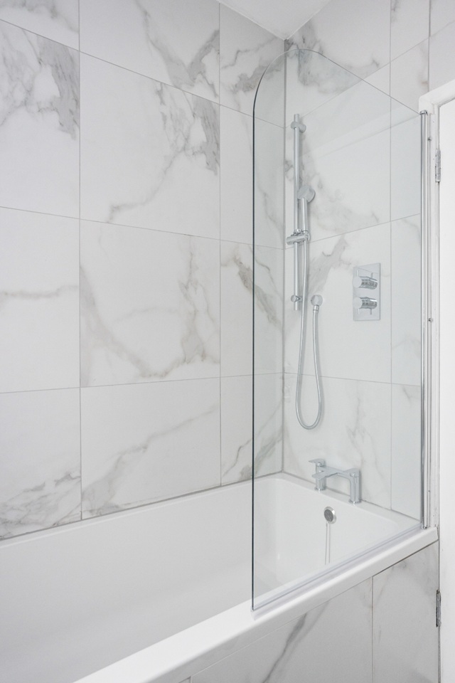 Additional image 9 of 3 Bed Semi-Detached House, Walworth Road, SE17, N1 7GU