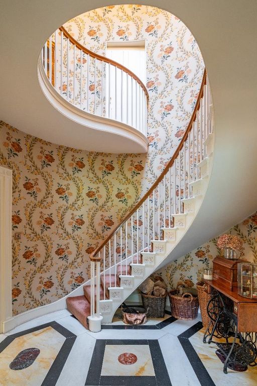 Additional image 10 of 10 bed detached house for saleHunton Down Lane, Winchester SO21