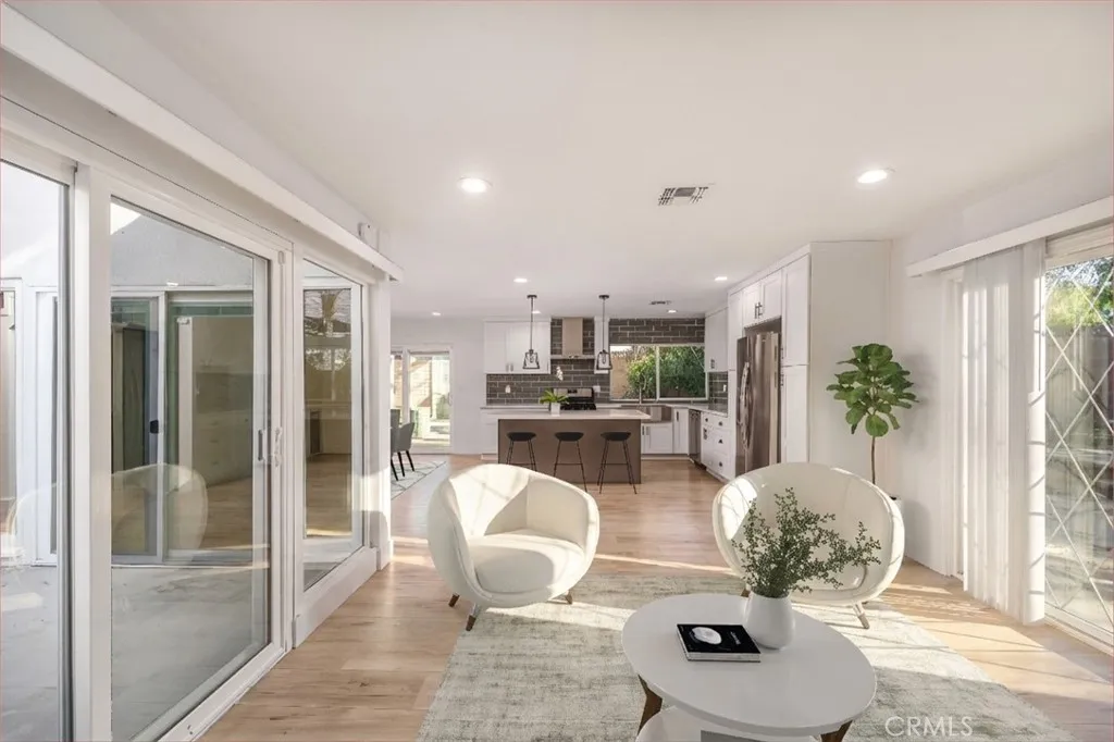 Additional image 19 of 6222 Wynne Ave, Tarzana, CA 91335