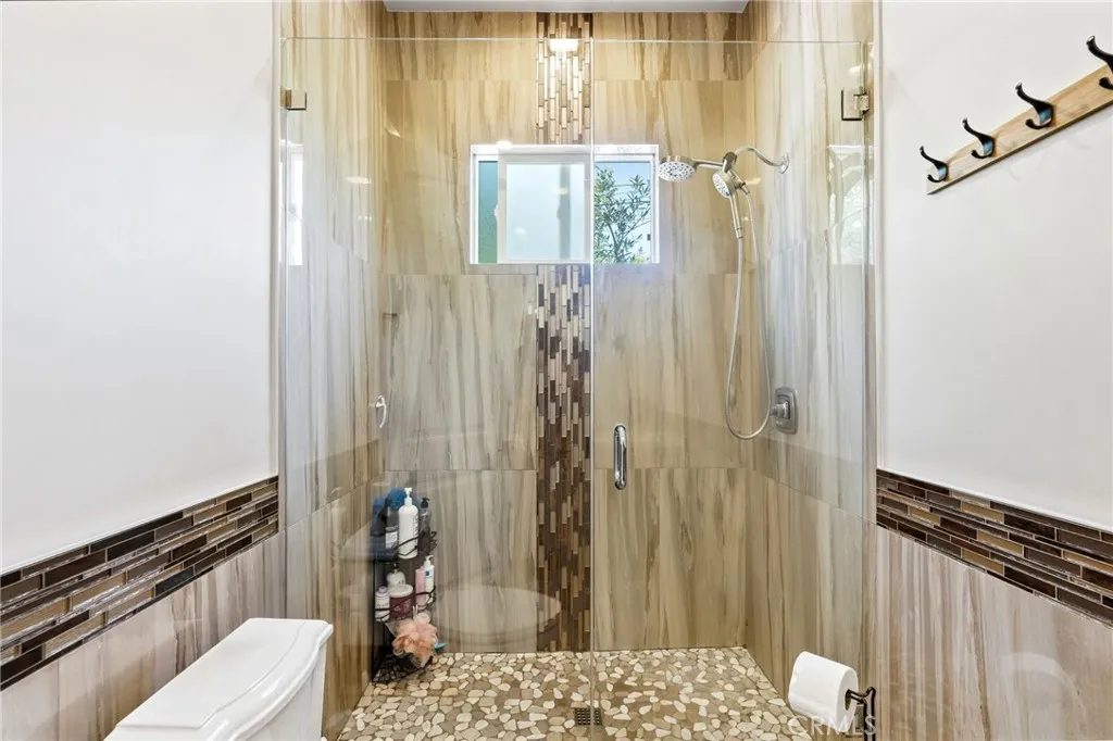 Additional image 78 of 6450 Teesdale Avenue, North Hollywood, CA 91606