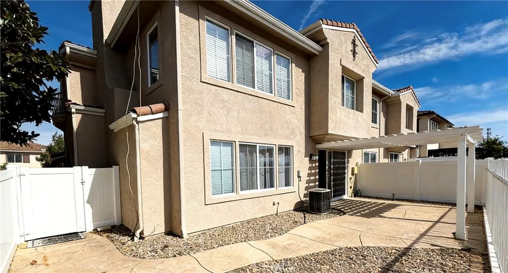 Additional image 2 of 24394 Cavalini Pl, Valencia, CA 91355